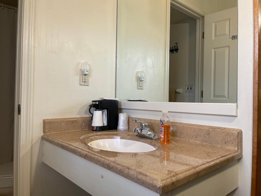 Park Lake Motel Perry Exterior foto